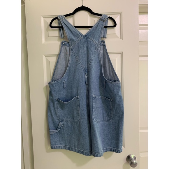 Crossroads Blue Jean Short Overalls Light Wash 20 - Picture 2 of 6